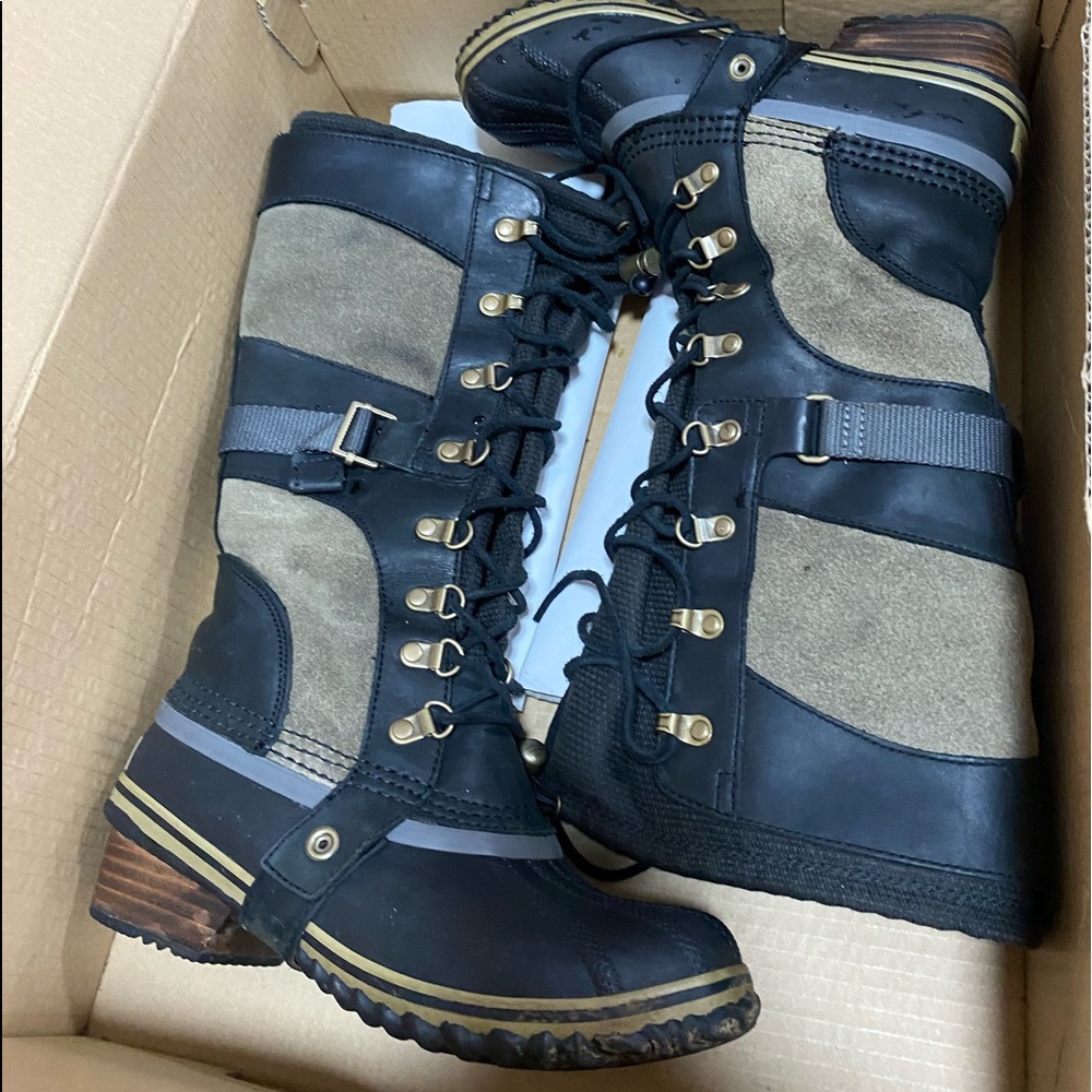 Sorel Conquest Carly Boots
